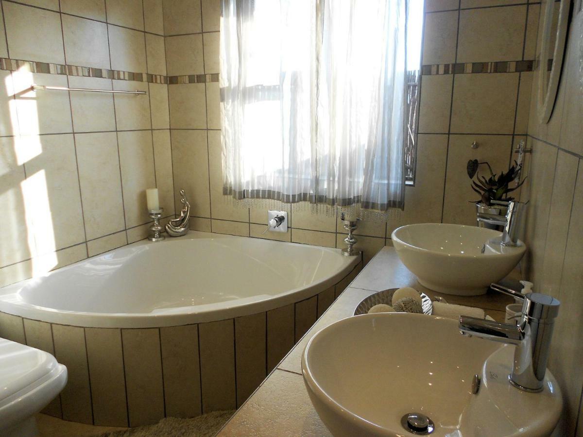 Amani Boutique Hotel & Conference Centre Lydenburg Exteriör bild